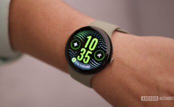 If your Pixel Watch 5 hasn’t turned on yet, don’t panic—it will soon