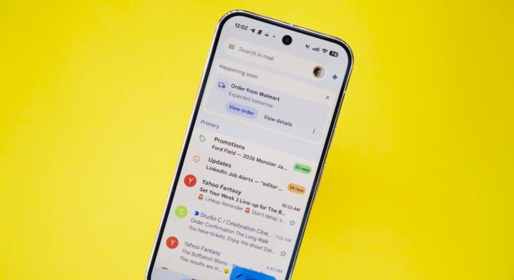 Gmail makes it harder to ignore political fundraising emails Gmail makes it harder to ignore political fundraising emails