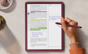 Kindle Scribe Colorsoft has finally dropped to its lowest price ever