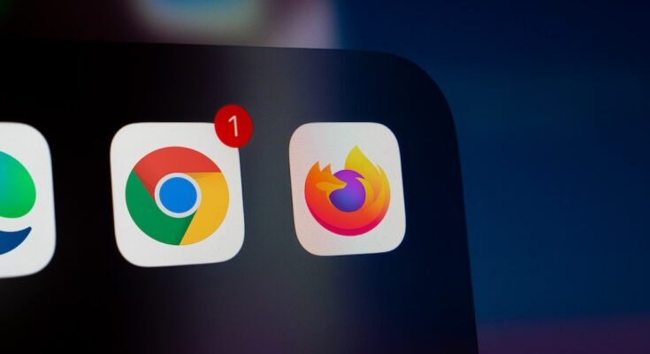 Chrome and Firefox updates fix dozens of security vulnerabilities