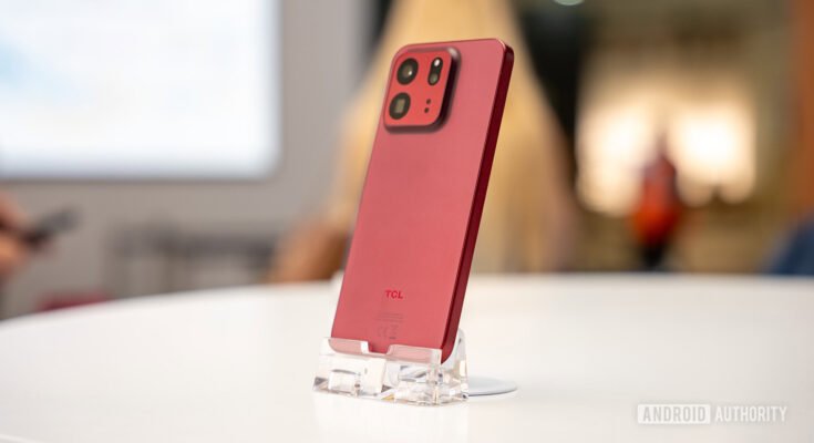 There’s a lot more to the TCL P80 Ultra than exceptional screen technology There’s a lot more to the TCL P80 Ultra than exceptional screen technology